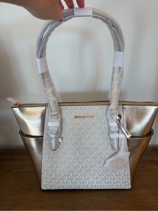 Michael Kors Handbags - Michael Kors White and Gold Signature MK Tote